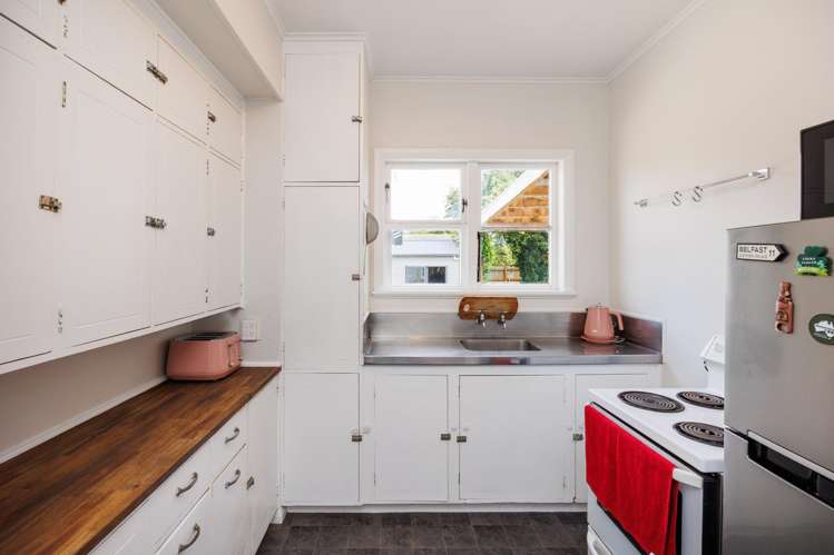 23 Park Road West End_14