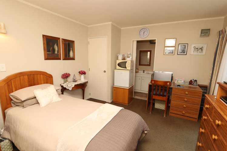 481 West Street Allenton_8