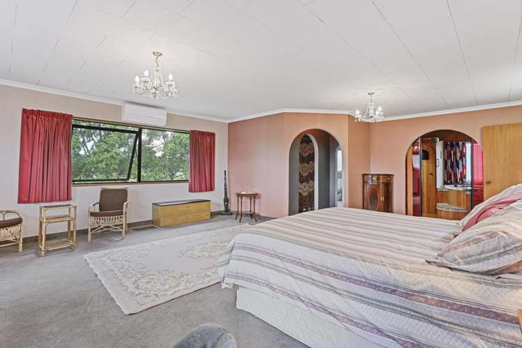 80 Regency Crescent Redwood_26