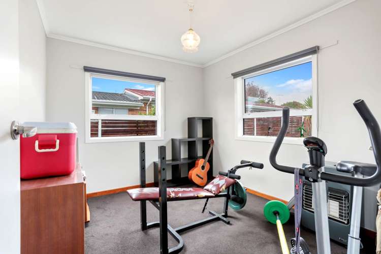 99 Mcleod Road Te Atatu South_8