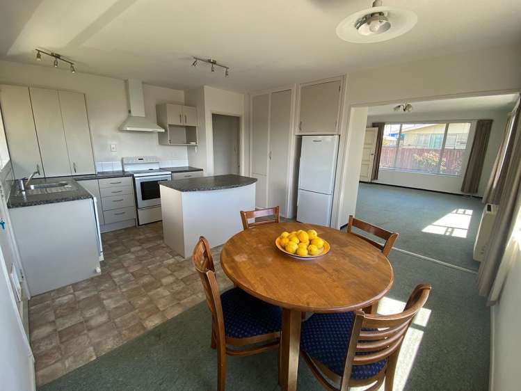 1/90A Lincoln Road_0