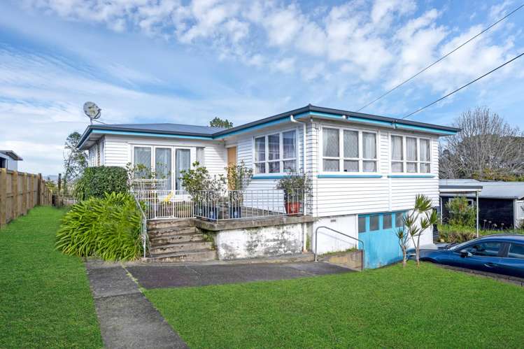 60 Chorley Avenue Massey_17