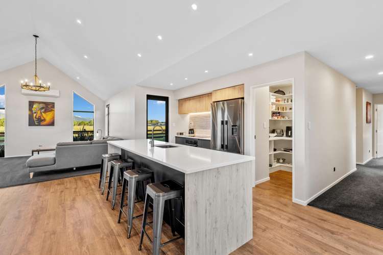 8 Ellerslie Lane Lincoln_9