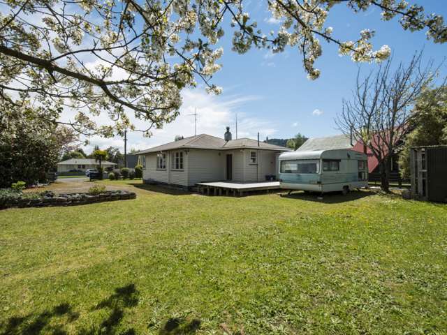 96 Miro Street Ohakune_4