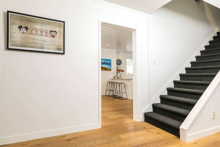 24 Sulphur Beach Road Northcote Point_8