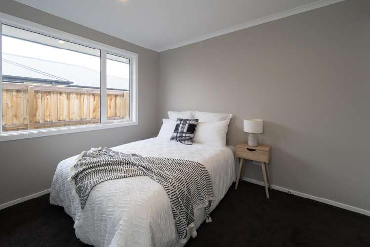 22 Strowan Avenue Hampstead_24