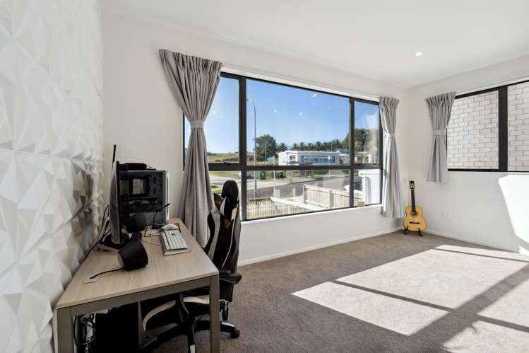 46 Celestial Crescent Orewa_23