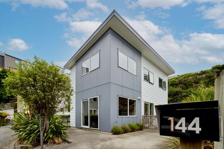 144 Fraser Avenue 1284_0