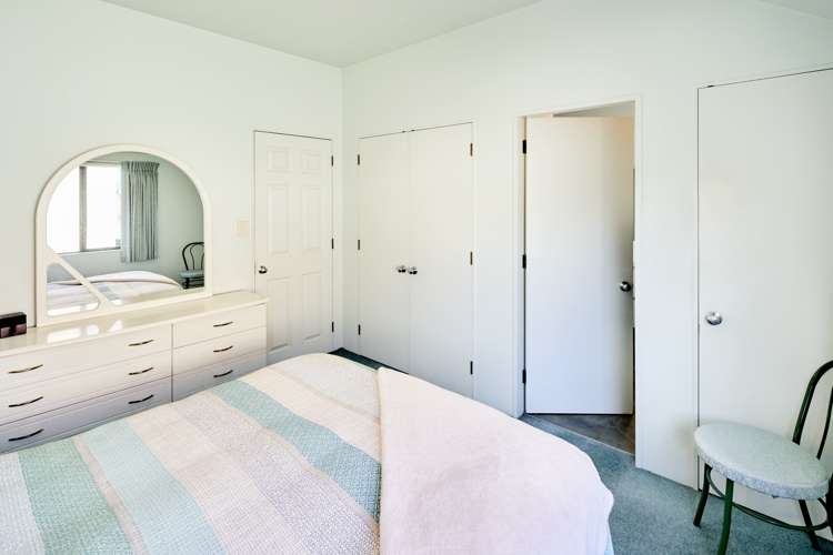 58 Laings Road Lower Hutt_12