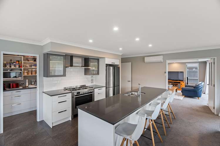 22 Euphrasie Drive Aidanfield_5