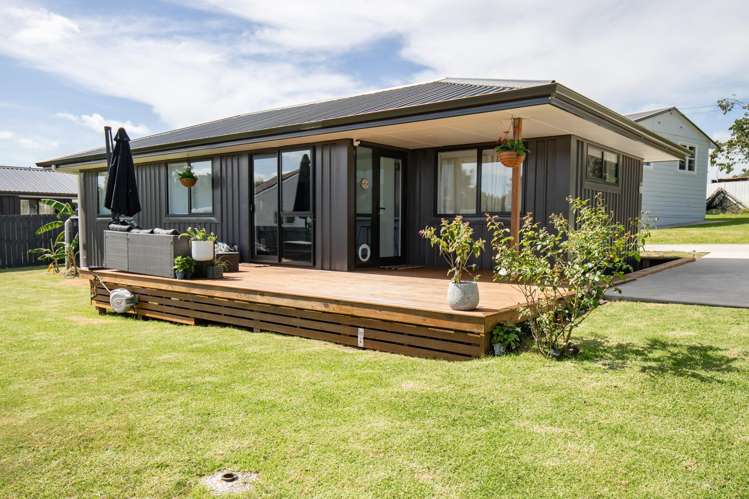 4c Fernleigh Street Kerepehi_19