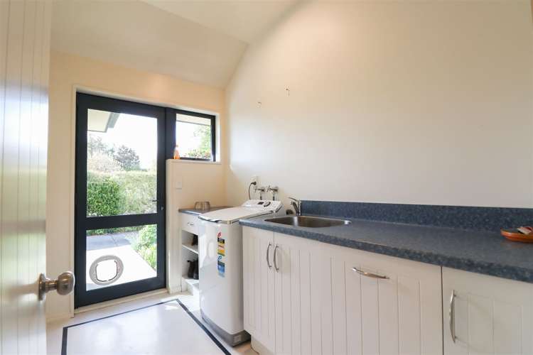 585 Woodbury Road Geraldine_12