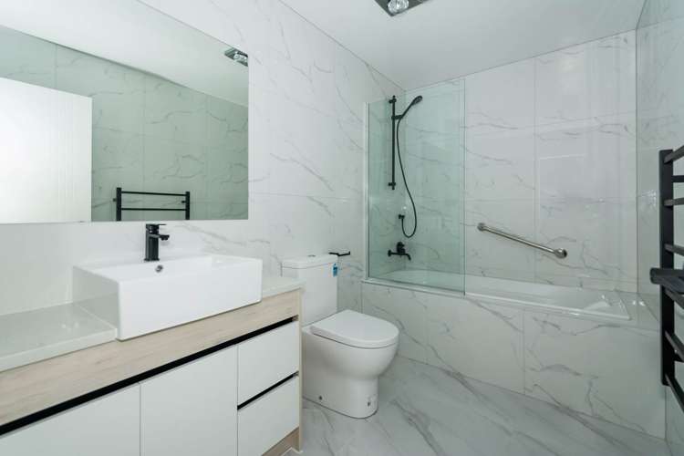 106 Kerepi Street Westgate_13