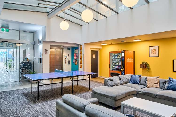 9I/242 Taranaki Street_3