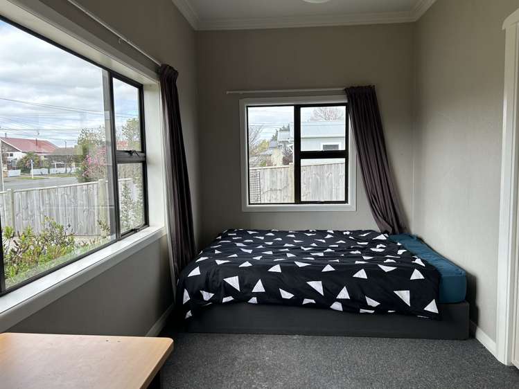 111 Broadway Carterton_10