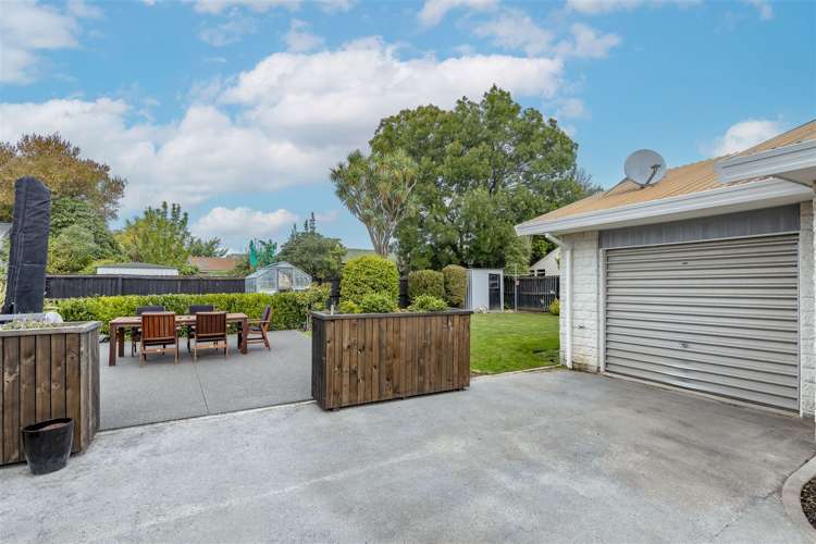 1 Millstream Drive Lincoln_17