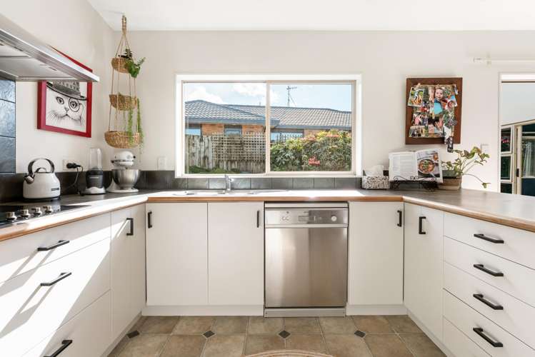 47 Oteki Park Drive Welcome Bay_3