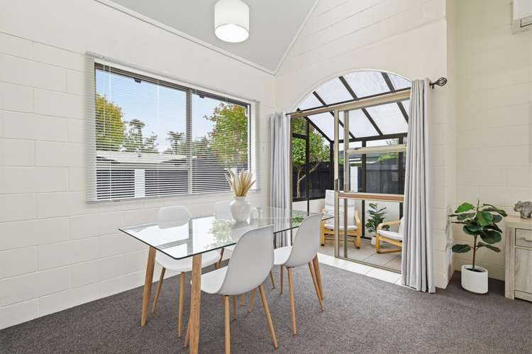 74 Robinson Avenue Holdens Bay_4