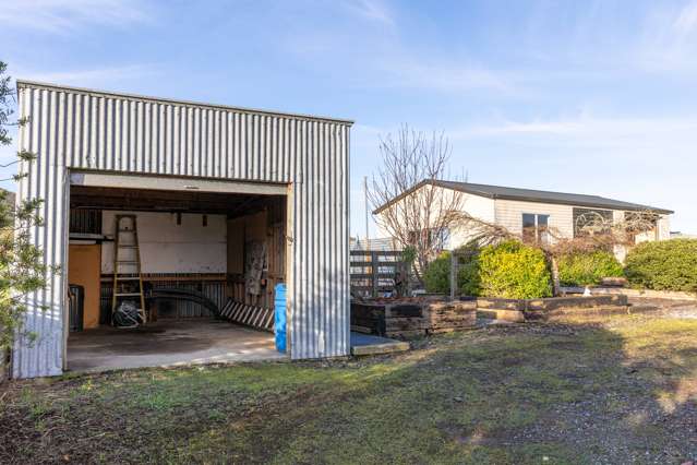 94 Old Main Road Waipahi_4