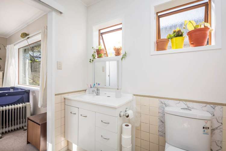 15 Montclair Rise Browns Bay_10