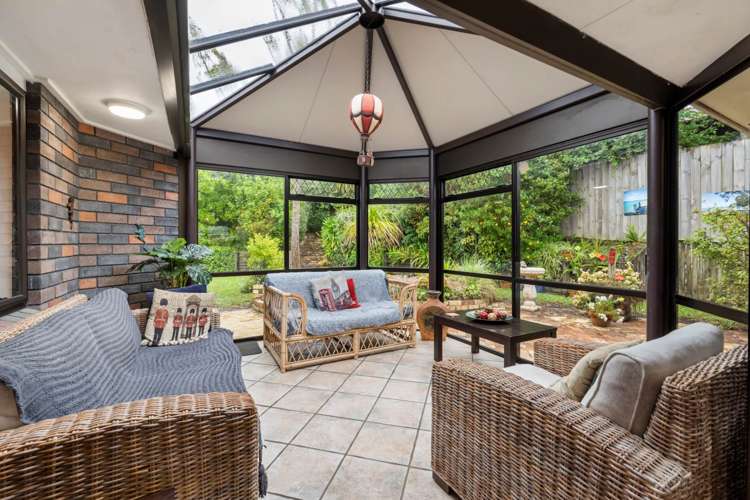 20 Voltaire Court Botany Downs_5