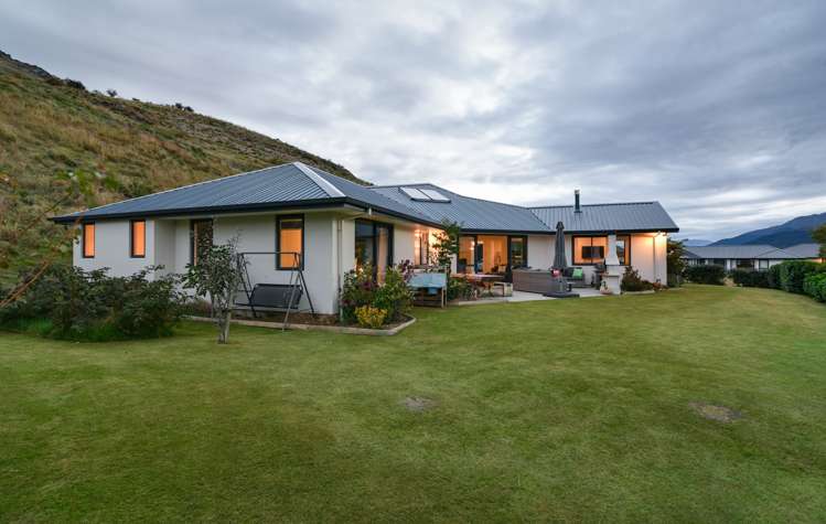 66 Myles Way Lower Shotover_0