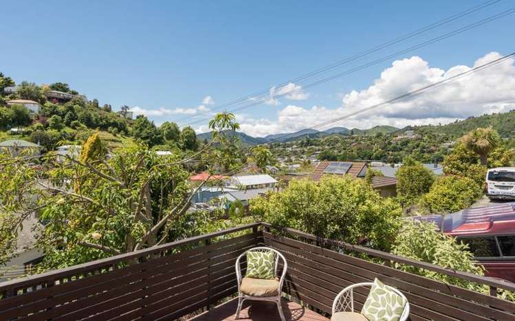 62 Montreal Road Toi Toi_2