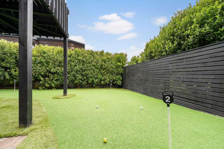 15 Satara Crescent Khandallah_20