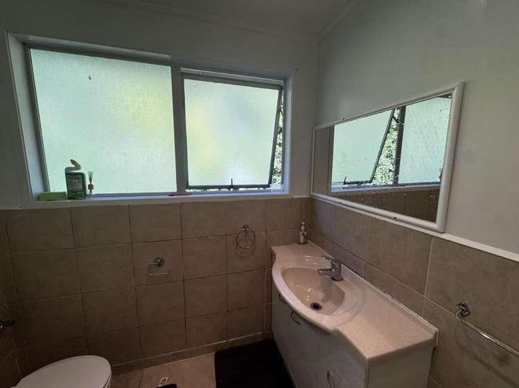 9 Julia Place Totara Vale_8