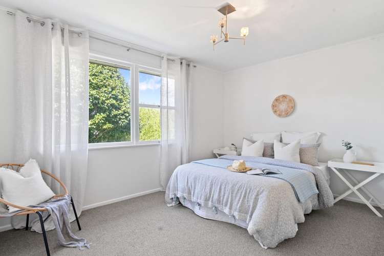 21 Highfield Crescent Brookfield_8