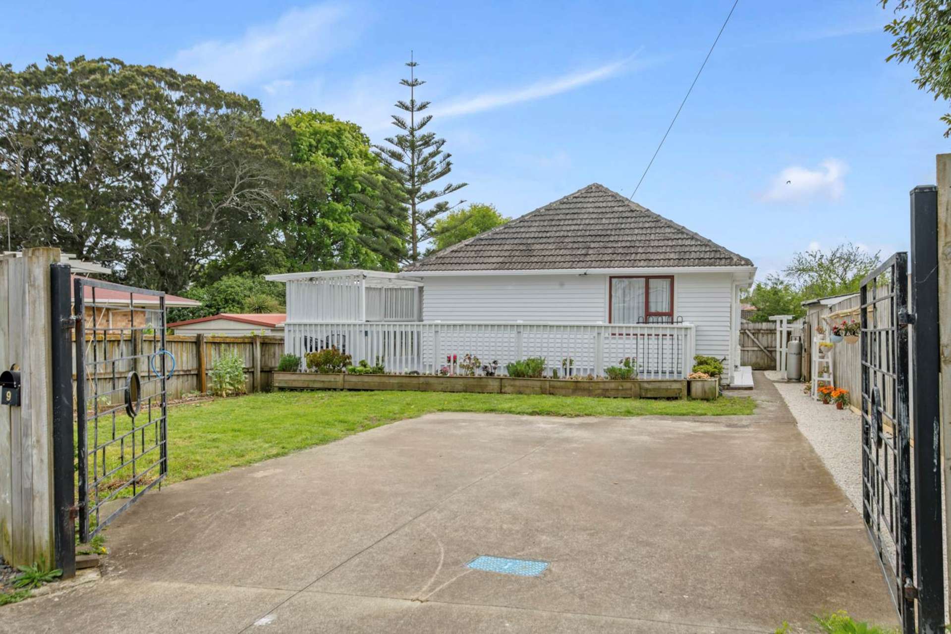 9 Lloyd Avenue Papatoetoe_0