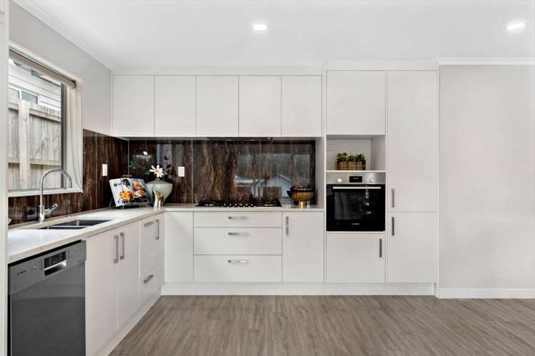 78 Jeroboam Loop Kumeu_2