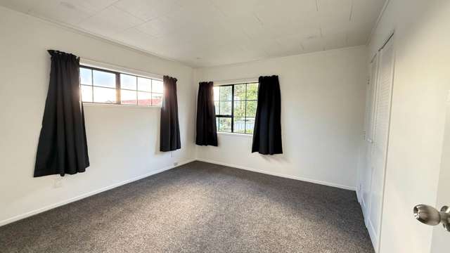 2/18 De Quincey Terrace Highland Park_4