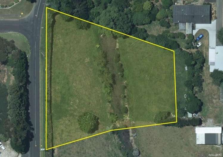 12 Onaero Beach Road Onaero_3