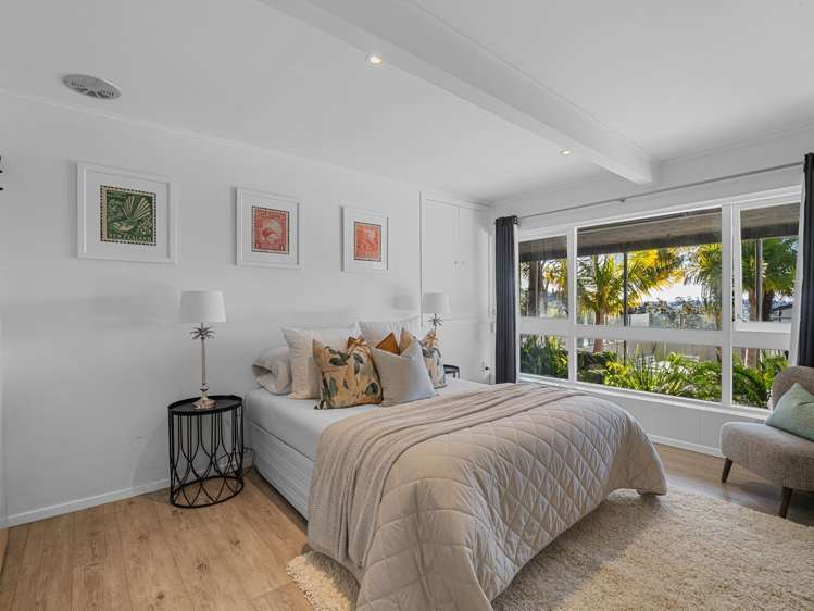 943 East Coast Road Torbay_19