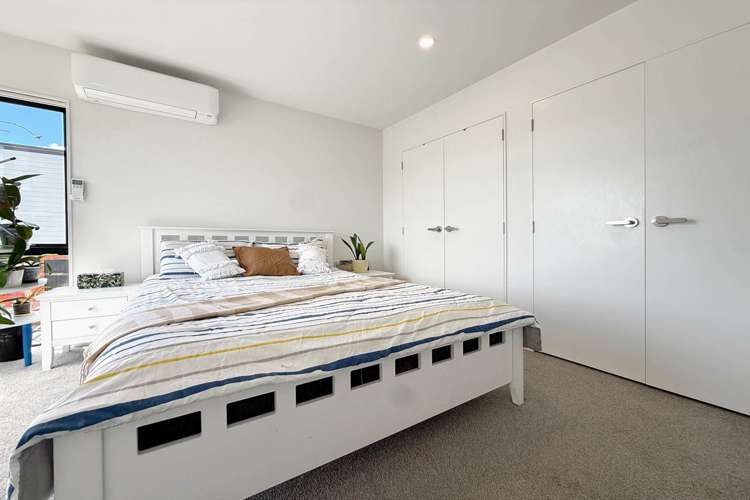 56 Picturesque Drive Flat Bush_16