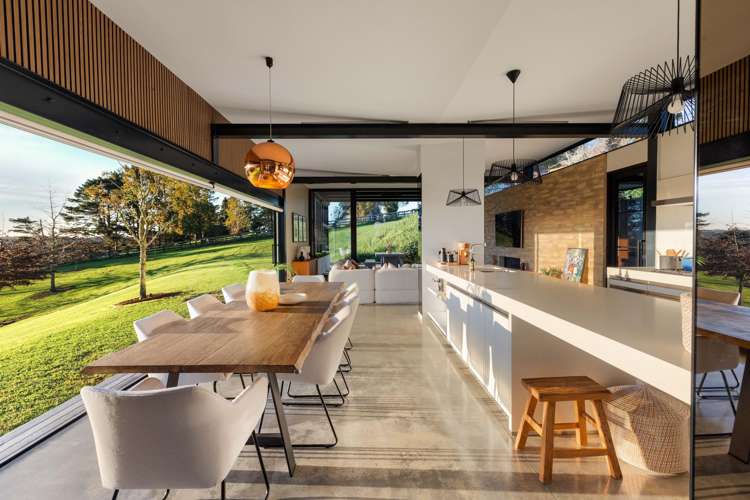 176 Ridge Road_2