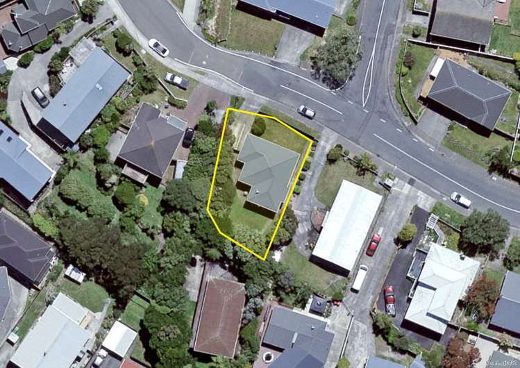 11 Pelorous Street Paparangi_13