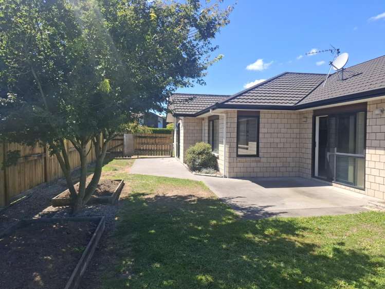 17 Ihimaera Terrace 1093_2