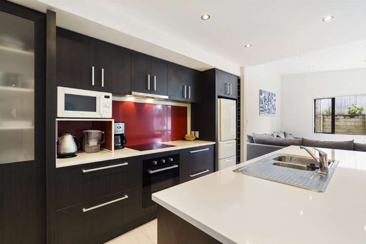 6a Lorena Place West Harbour_10