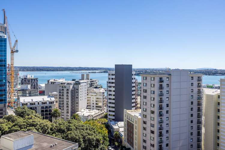 1909/10 Waterloo Quadrant Auckland Central_10