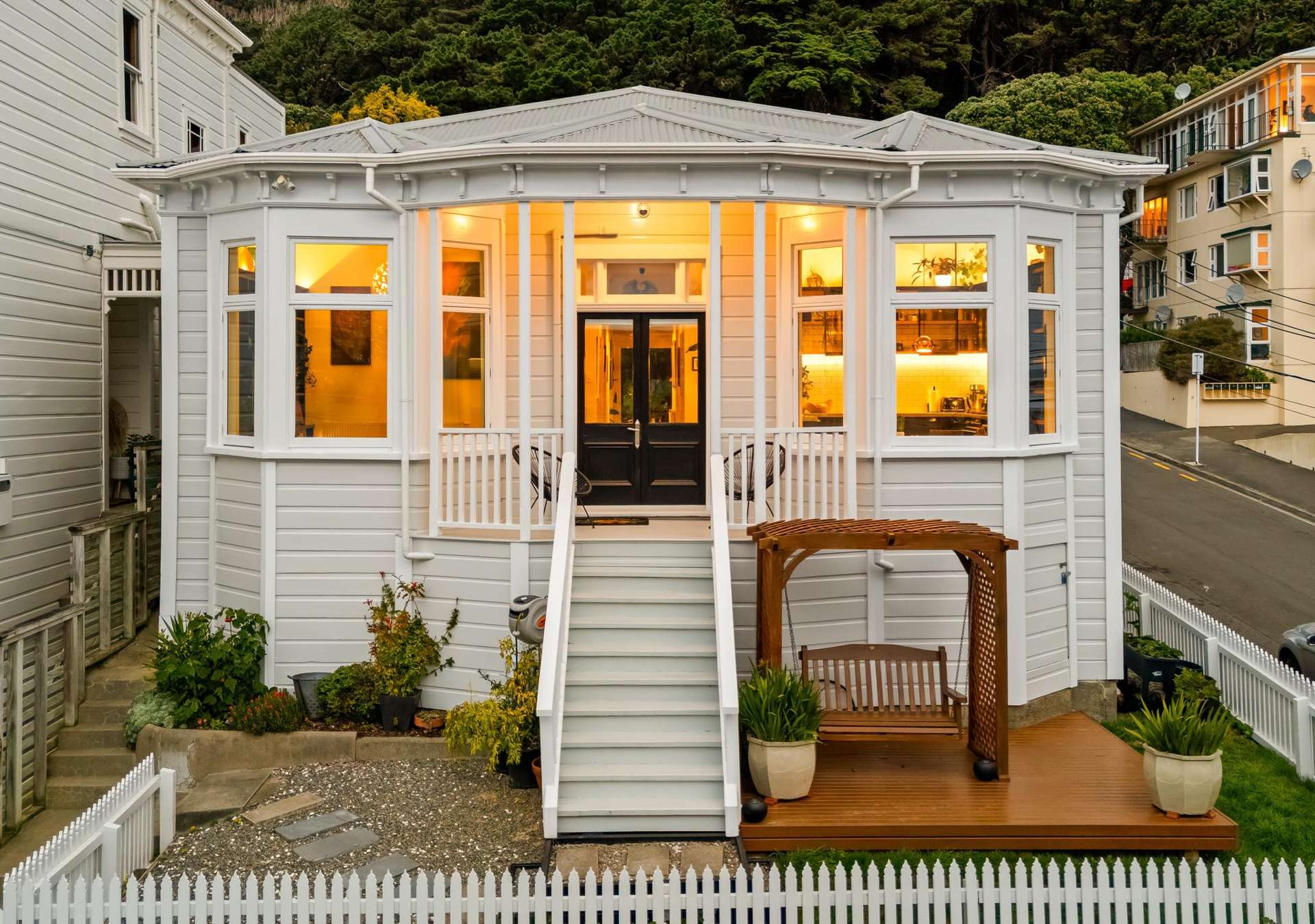 73 Austin Street Mount Victoria_0