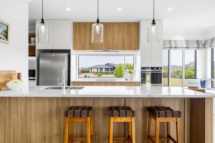 83 Whare Marama Drive Leamington_4