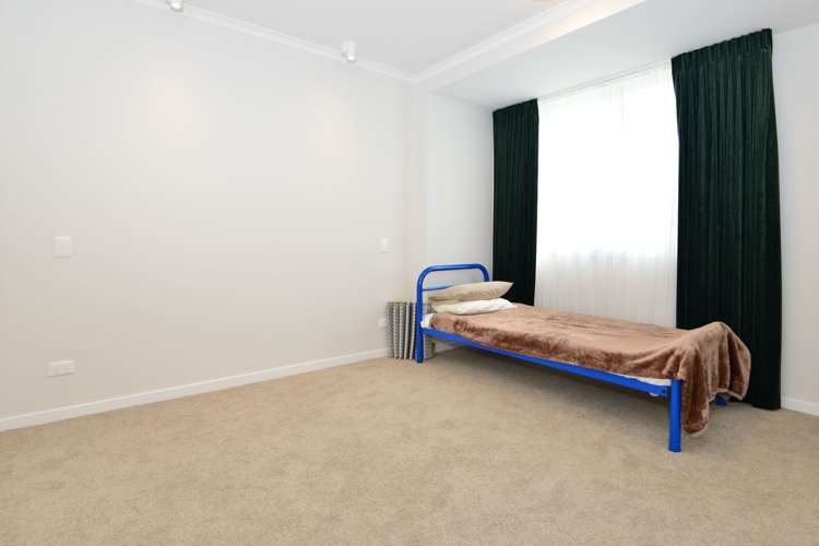 168 Eaves Bush Parade Orewa_18