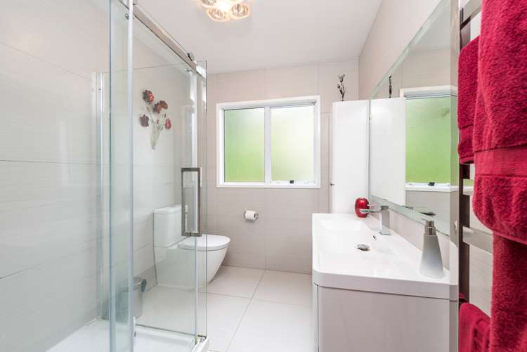 23b Woodfern Crescent Titirangi_4