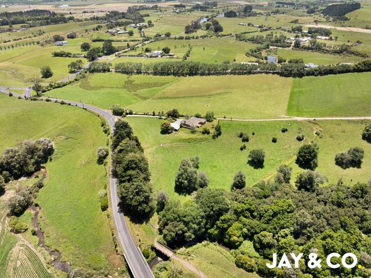 30 Ness Valley Road_0