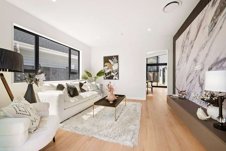 32 Tipu Crescent Milldale_4