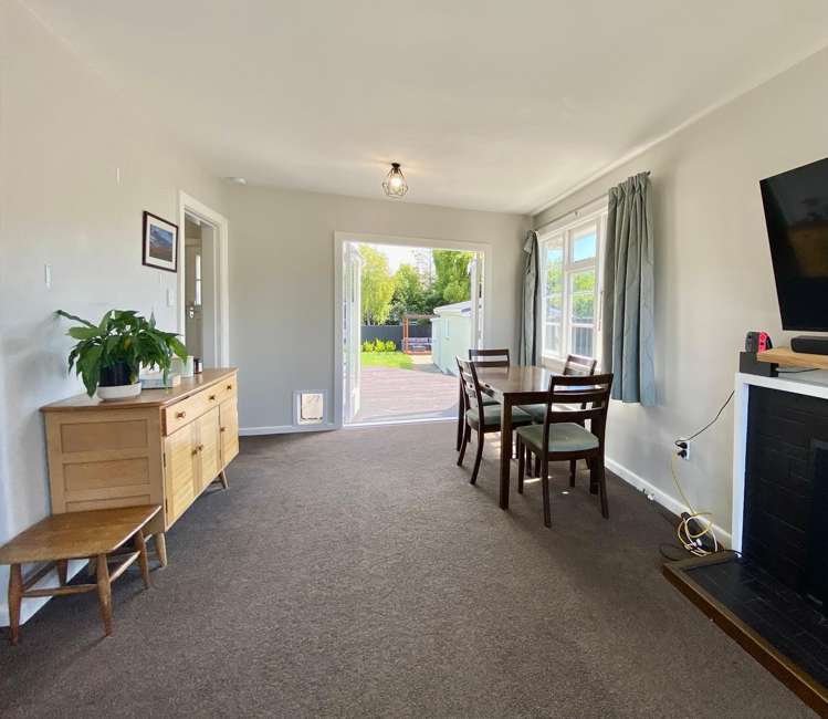  317 Hills Road Mairehau_2