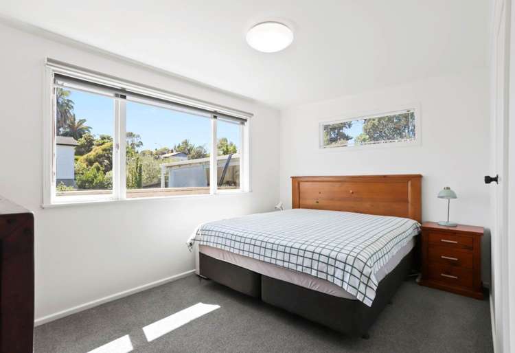 39 Newington Road Henderson_5