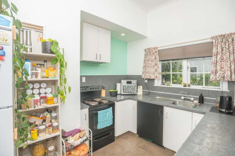 121 Iranui Road Inner Kaiti_6
